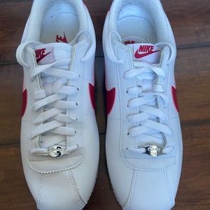 Nike Cortex cross trainers